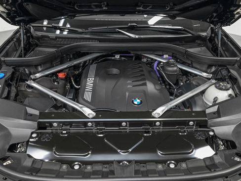 Used 2026 BMW X7 xDrive40i image 11