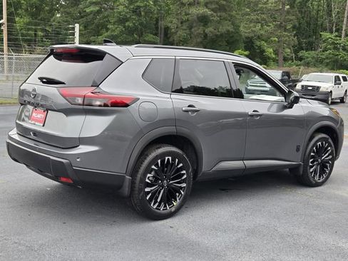New 2026 Nissan Rogue SV FWD image 5