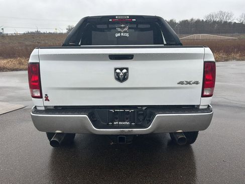Used 2018 RAM 2500 Tradesman w/ Chrome Appearance Group image 4