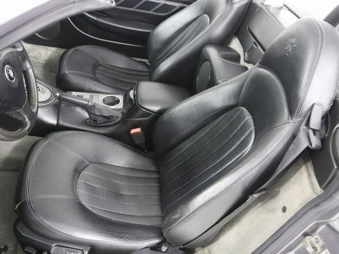 Used 2004 Maserati Spyder RWD image 8
