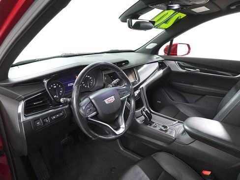 Used 2020 Cadillac XT6 Premium Luxury image 14