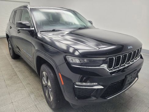 Used 2022 Jeep Grand Cherokee Limited 4xe AWD/4WD image 13