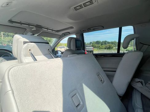 Used 2008 Mercedes-Benz GL 450 4MATIC image 48