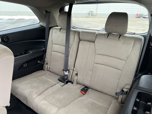 Used 2021 Honda Pilot EX image 13