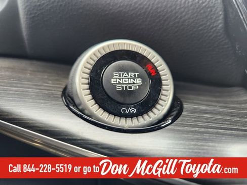 Used 2023 Jeep Wagoneer Series II image 20