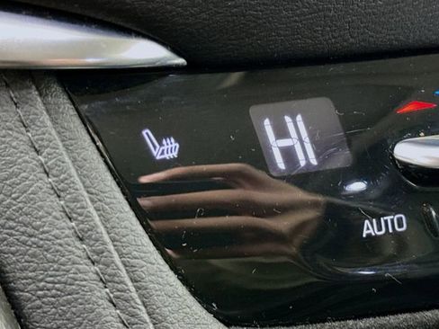 Used 2019 Cadillac XT5 Luxury image 23