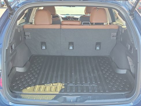 Certified 2025 Subaru Outback Touring image 12