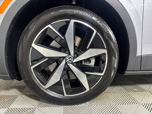 Used 2023 Volkswagen ID.4 S RWD image 31