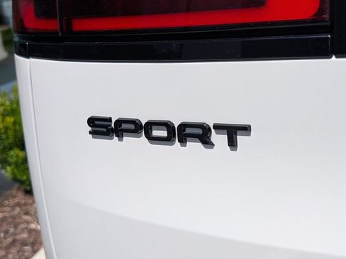 Used 2024 Land Rover Range Rover Sport Dynamic SE AWD/4WD image 33