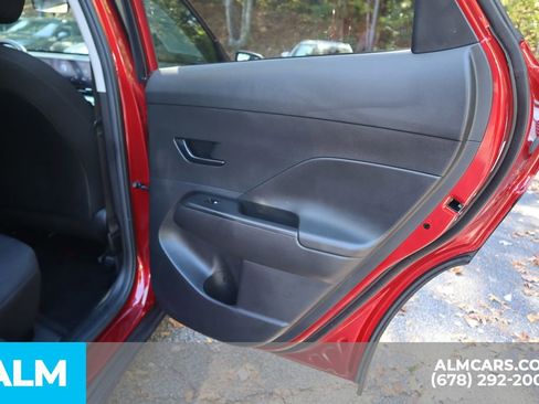 Used 2025 Hyundai Kona SEL image 23