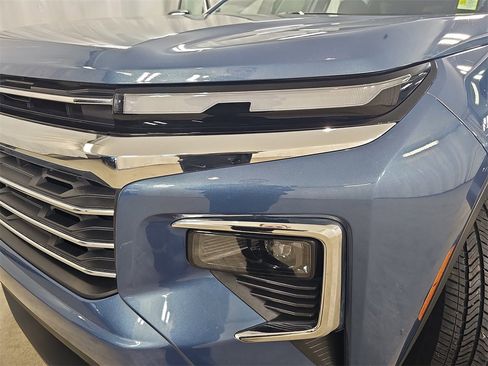 Certified 2024 Chevrolet Traverse LT image 37