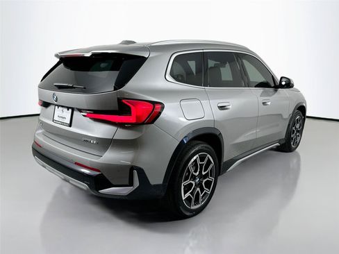 New 2026 BMW X1 xDrive28i w/ Technology Package AWD/4WD image 10