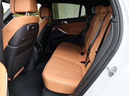New 2027 BMW X6 M60i AWD/4WD image 29