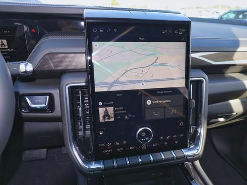 New 2026 GMC Yukon Elevation w/ Elevation Premium Package image 19