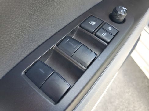 Used 2023 Toyota Camry SE w/ Cold Weather Package image 20