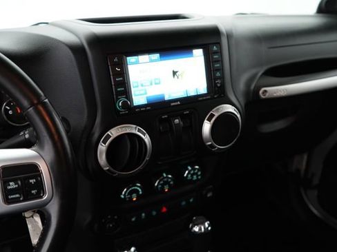 Used 2011 Jeep Wrangler Sahara w/ Dual Top Group image 22