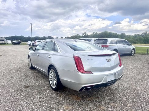 Used 2019 Cadillac XTS Luxury FWD image 10