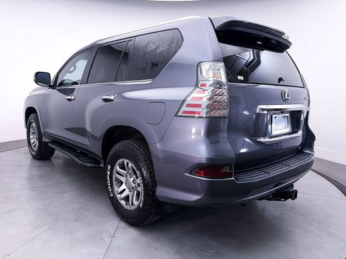Used 2022 Lexus GX 460 Premium w/ Premium Package AWD/4WD image 16