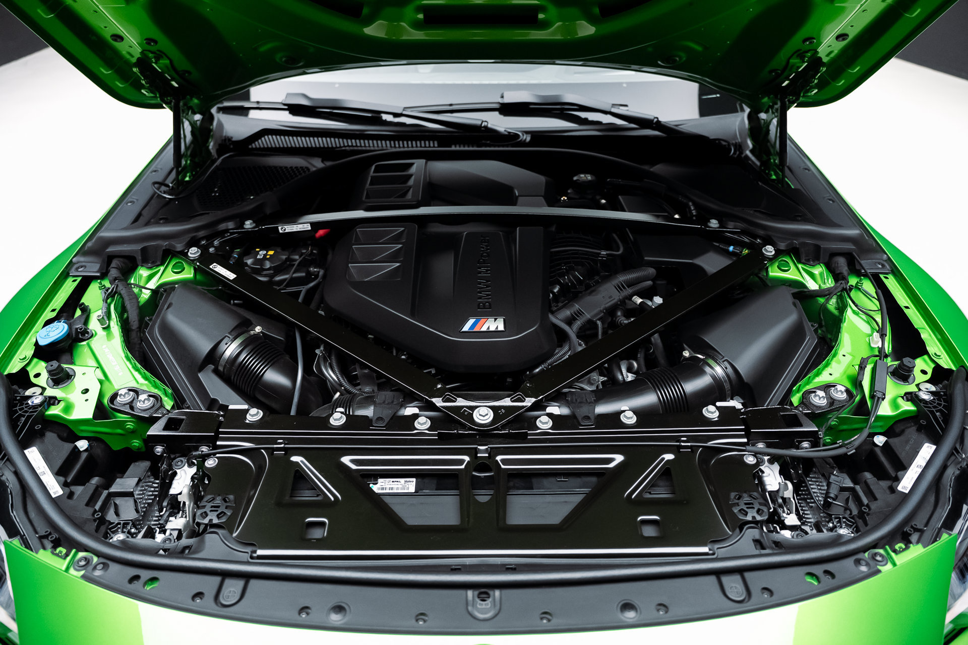 Used 2025 BMW M2 w/ Lighting Package RWD image 76