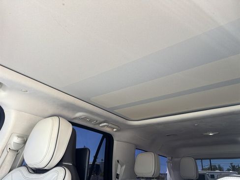 Used 2020 Lincoln Navigator L Black Label w/ Cargo Convenience Package AWD/4WD image 26