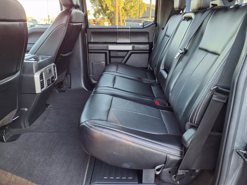 Used 2021 Ford F350 Lariat image 16