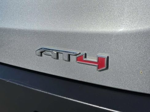 Used 2023 GMC Acadia AT4 w/ Technology Package AWD/4WD image 7