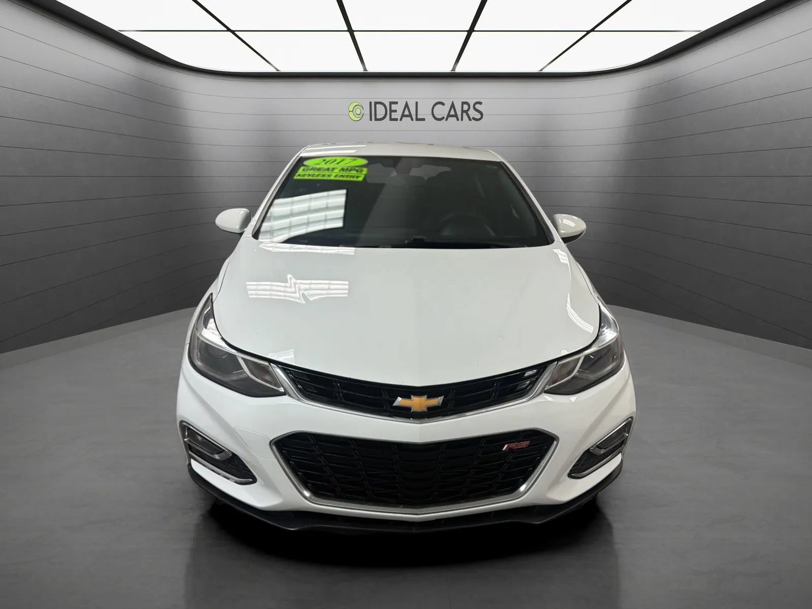 Used 2017 Chevrolet Cruze Premier w/ RS Package FWD image 2