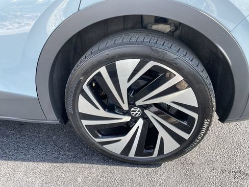 Certified 2025 Volkswagen ID.4 Pro S Plus AWD/4WD image 7