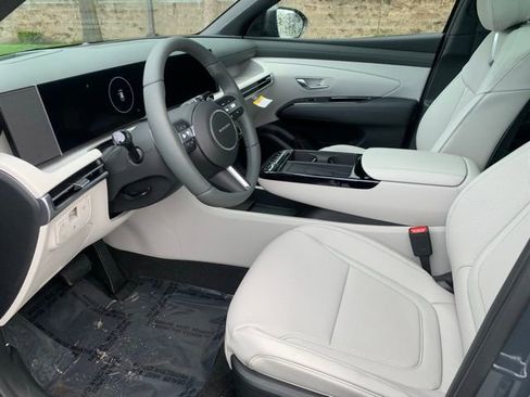New 2026 Hyundai Tucson Limited image 13