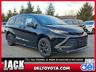 New 2026 Toyota Sienna XLE Woodland Edition