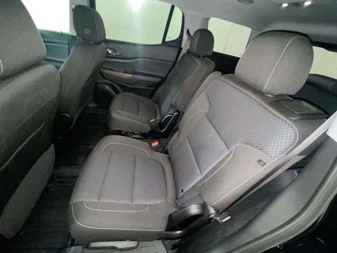 Used 2023 GMC Acadia SLE w/ Driver Convenience Package FWD image 13