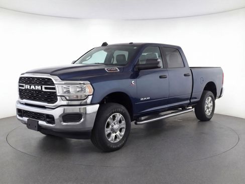 Used 2025 RAM 2500 Big Horn image 3