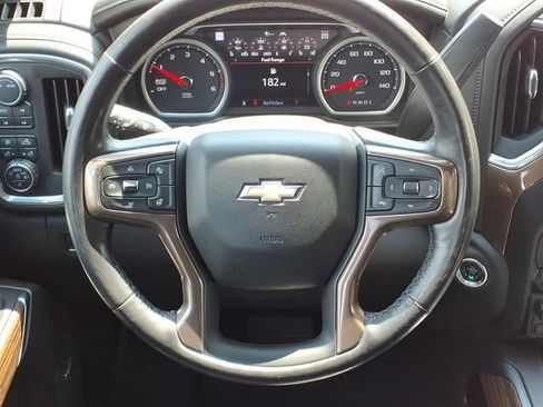 Used 2020 Chevrolet Silverado 1500 High Country w/ Technology Package AWD/4WD image 14