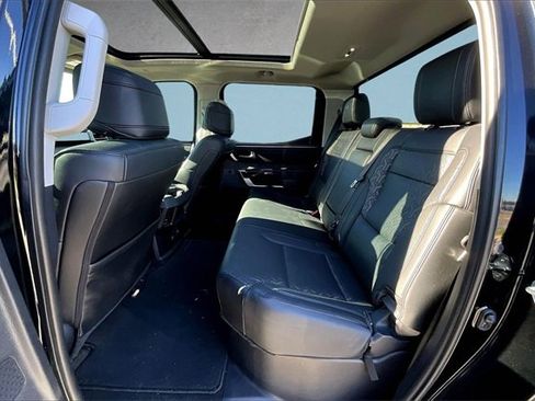 Used 2023 Toyota Tundra Limited image 19