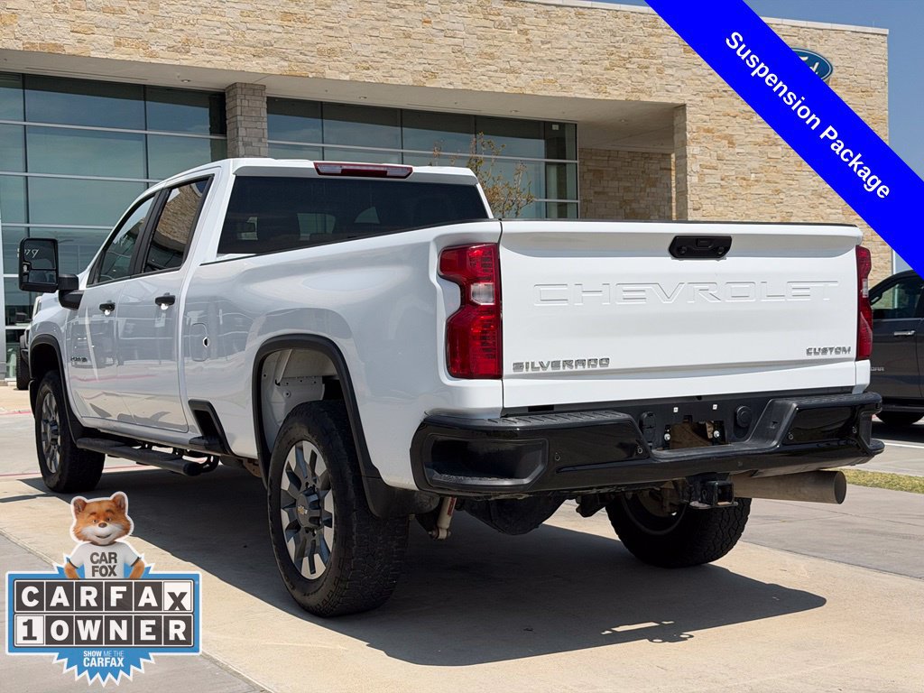 Used 2025 Chevrolet Silverado 2500 Custom w/ Custom Value Package AWD/4WD image 11