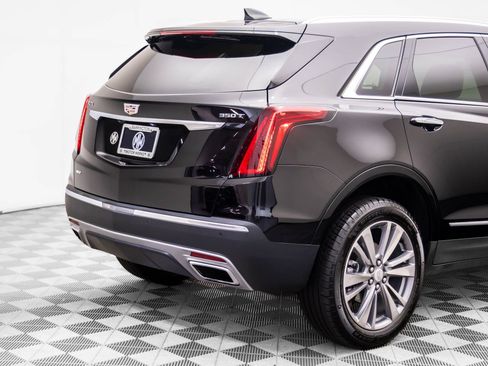 Used 2025 Cadillac XT5 Premium Luxury w/ LPO, Floor Liner Package image 36