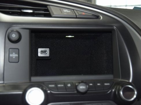 Used 2016 Chevrolet Corvette Stingray Convertible w/ Battery Protection Package image 30