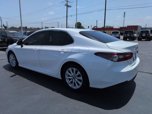 Certified 2023 Toyota Camry LE FWD image 3