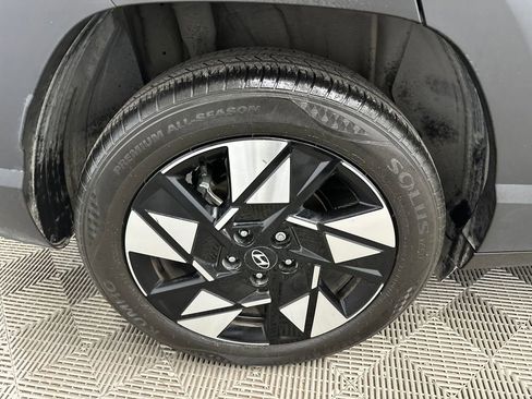 Used 2024 Hyundai Kona SEL image 18