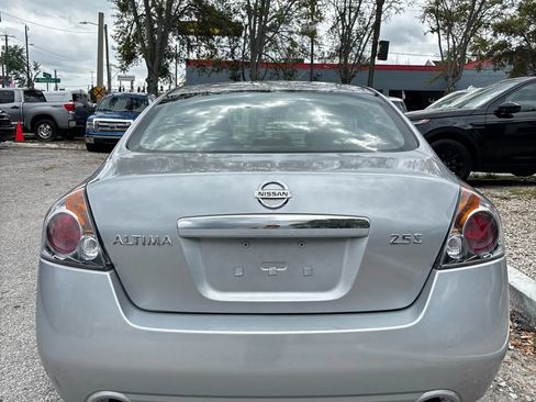 Used 2009 Nissan Altima 2.5 S FWD image 8