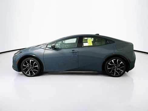 Used 2025 Toyota Prius Plug-In Hybrid w/ Limited Premium Package image 3
