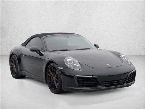 Used 2017 Porsche 911 Carrera S RWD image 3