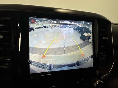 Used 2022 RAM 1500 Big Horn image 24