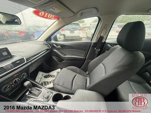 Used 2016 MAZDA MAZDA3 i Sport FWD image 22