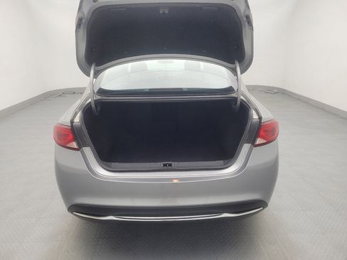 Used 2017 Chrysler 200 Limited Platinum image 29