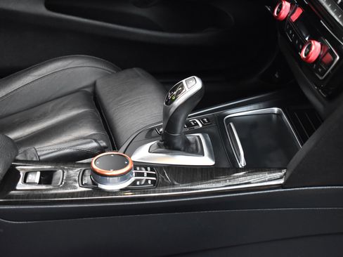 Used 2018 BMW 430i Convertible image 29