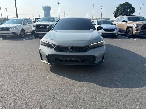 Used 2025 Honda Civic Sport image 7
