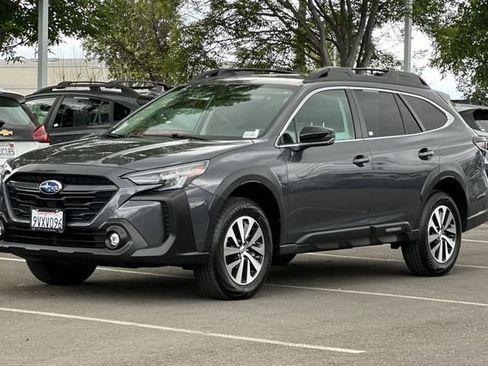 New 2025 Subaru Outback Premium AWD/4WD image 8