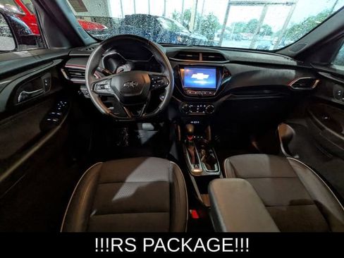 Used 2023 Chevrolet TrailBlazer RS w/ Convenience Package FWD image 12
