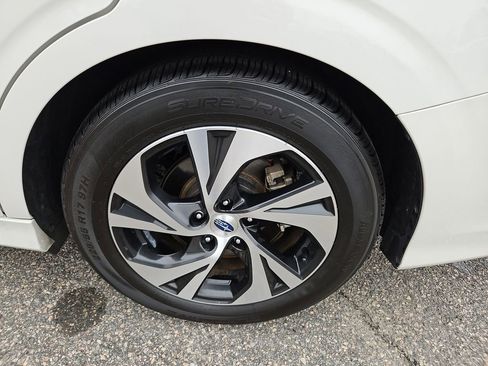 Used 2024 Subaru Legacy Premium image 31
